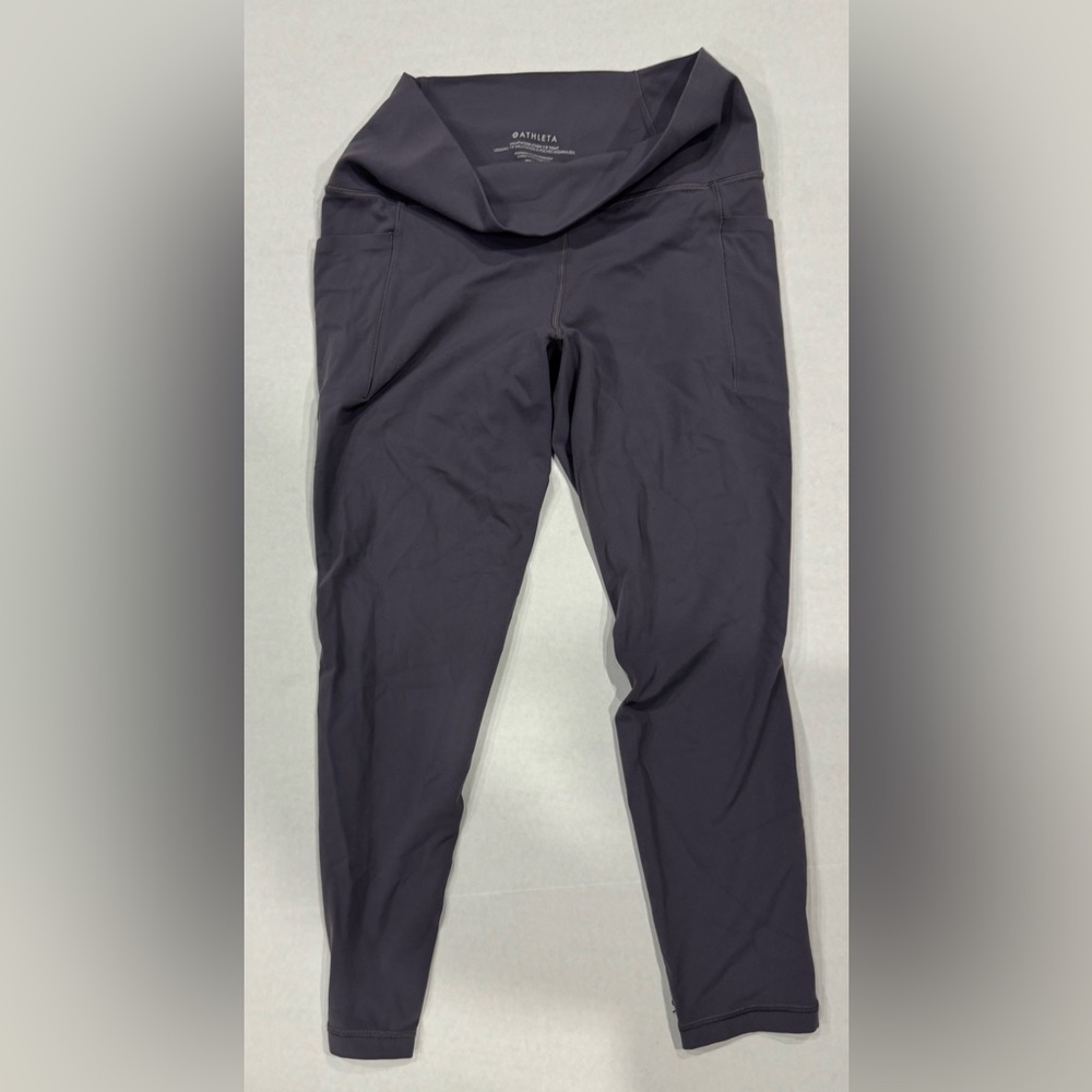 Athleta Leggings Women's Medium Black Mid Rise Side Pockets Tapered Yoga Gym